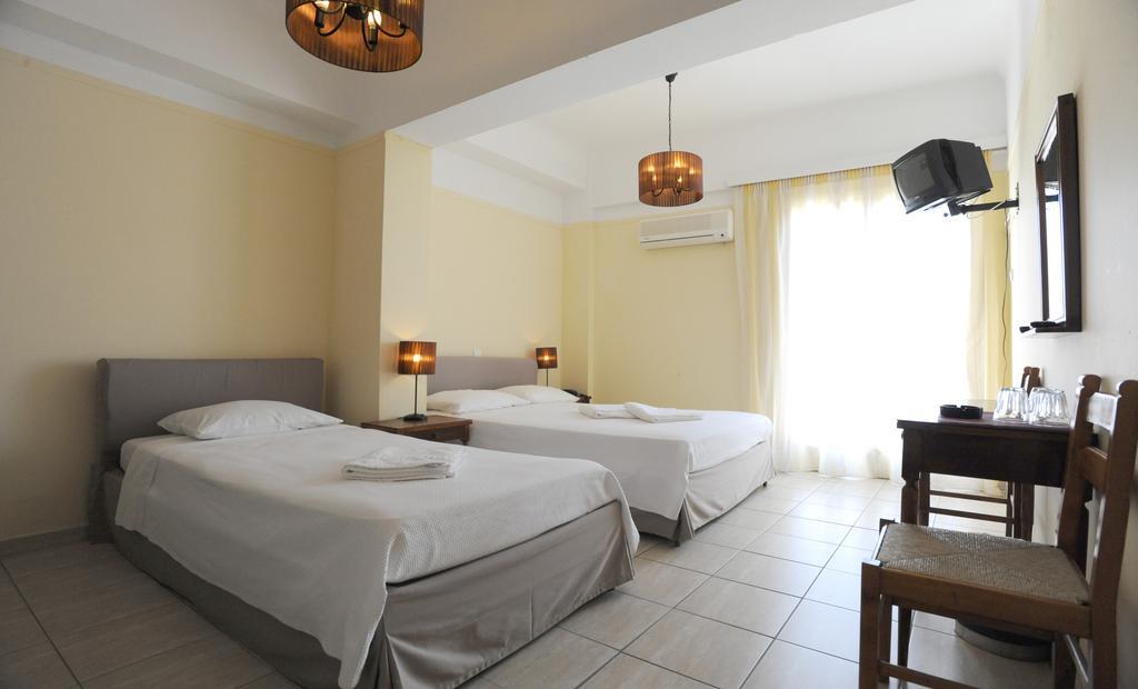 Delfinia Hotel Tínos Quarto foto