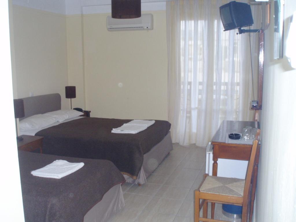 Delfinia Hotel Tínos Quarto foto